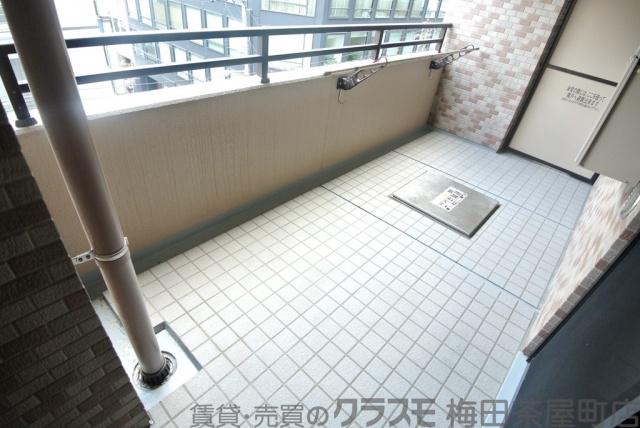 27/30 バルコニー