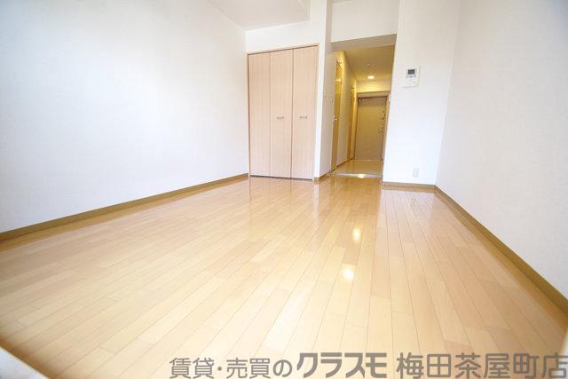 13/30 寝室