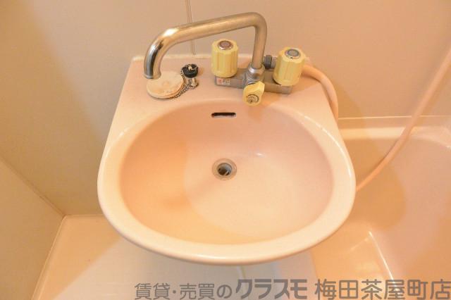 18/30 洗面