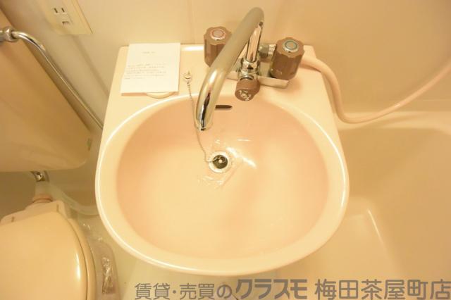 17/30 洗面