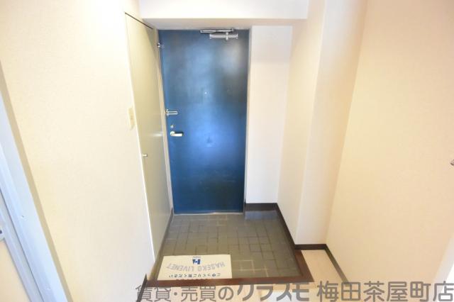 13/30 玄関