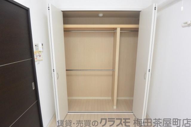 13/30 収納