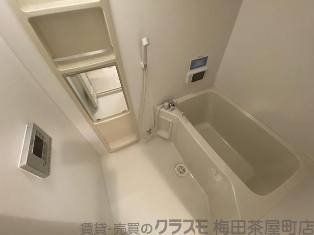18/30 浴室