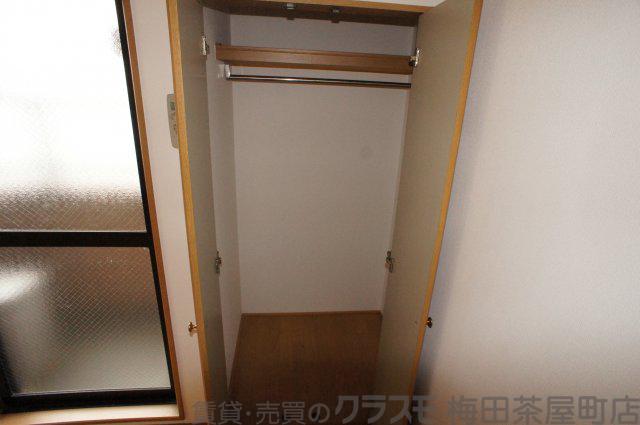 13/30 収納