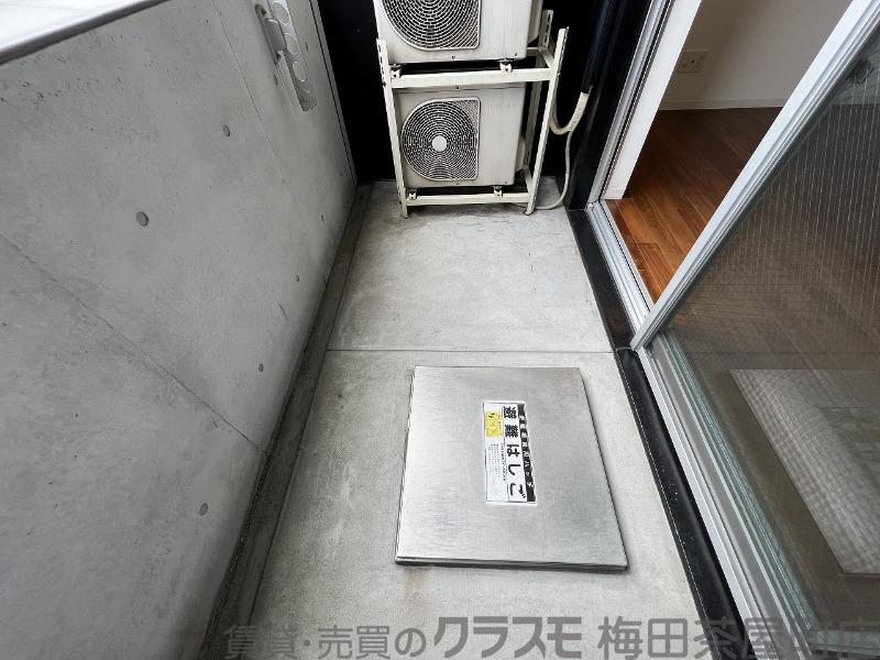 21/30 バルコニー