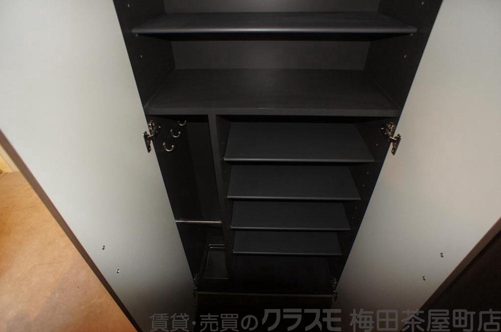 13/30 収納