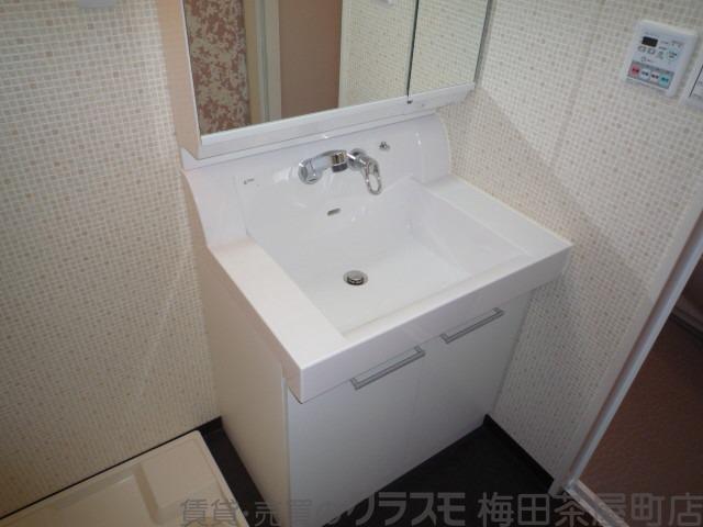 16/30 洗面