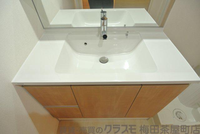 20/30 洗面