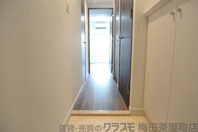 13/30 玄関