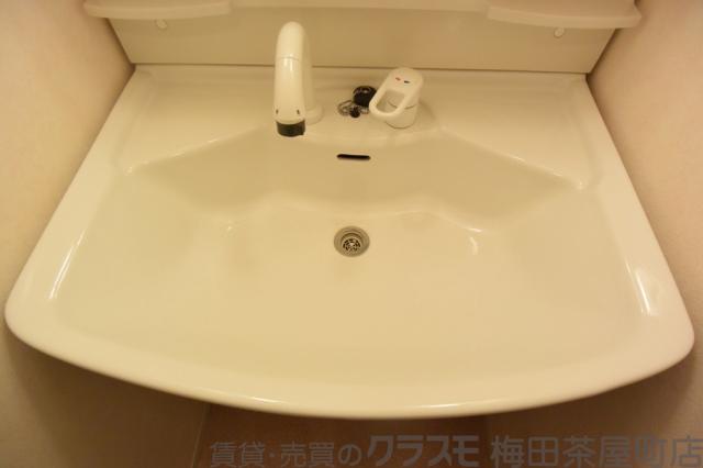 18/30 洗面