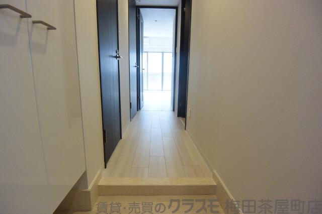 14/30 玄関