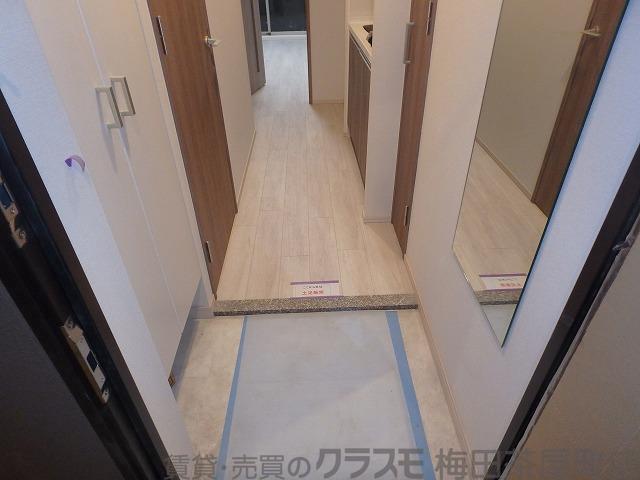 14/30 玄関
