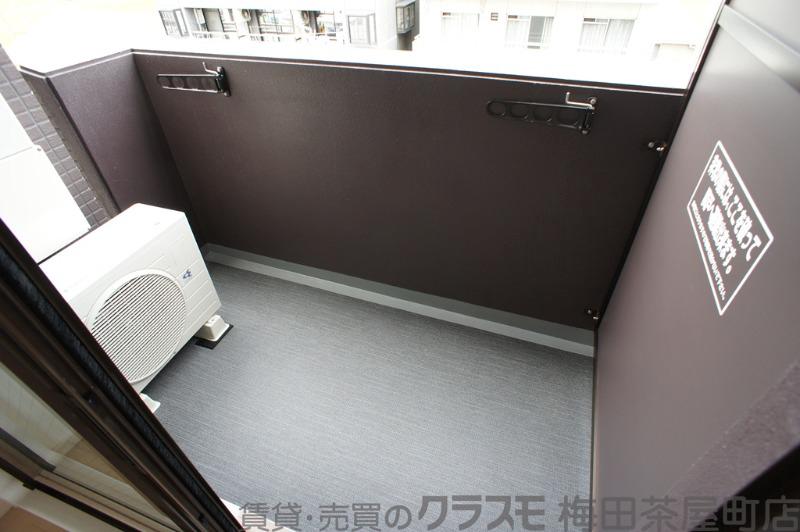 19/30 バルコニー