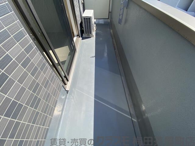 21/30 バルコニー