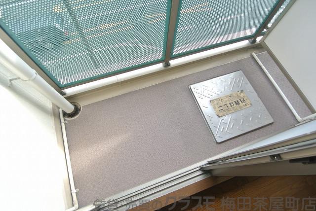 21/30 バルコニー