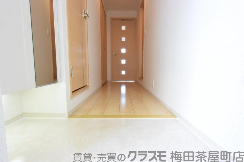14/30 玄関