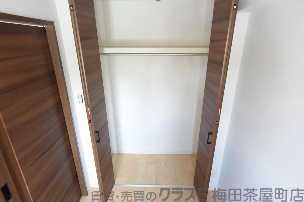 13/30 収納