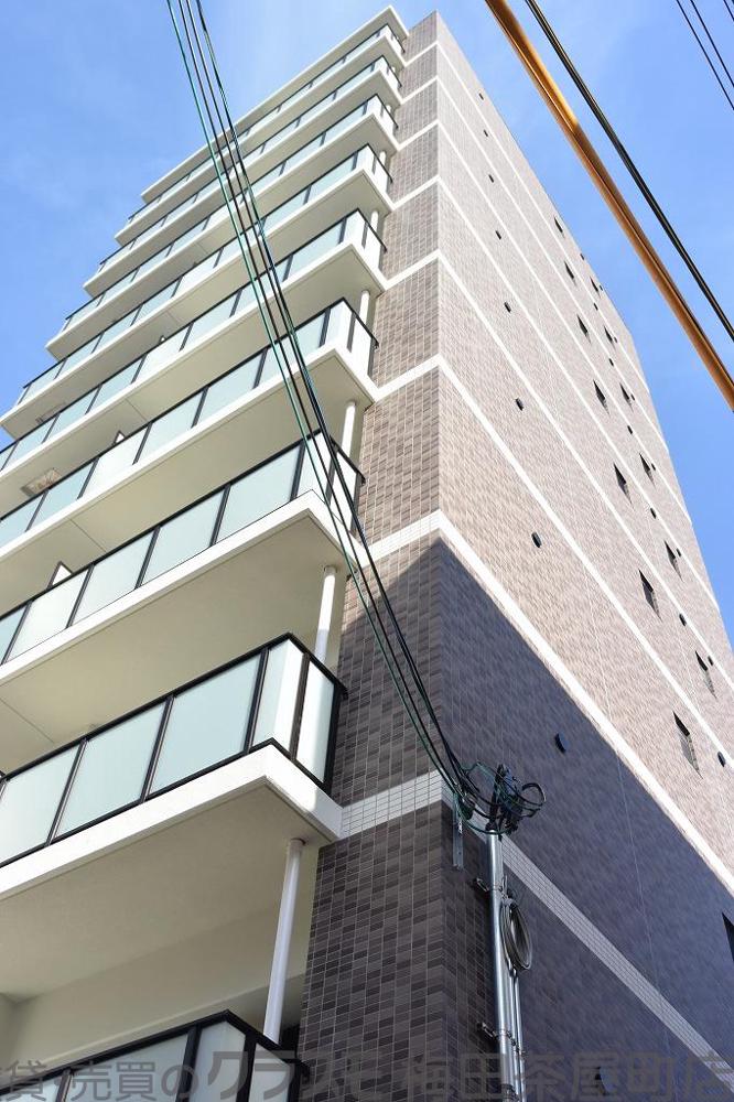 2/30 外観