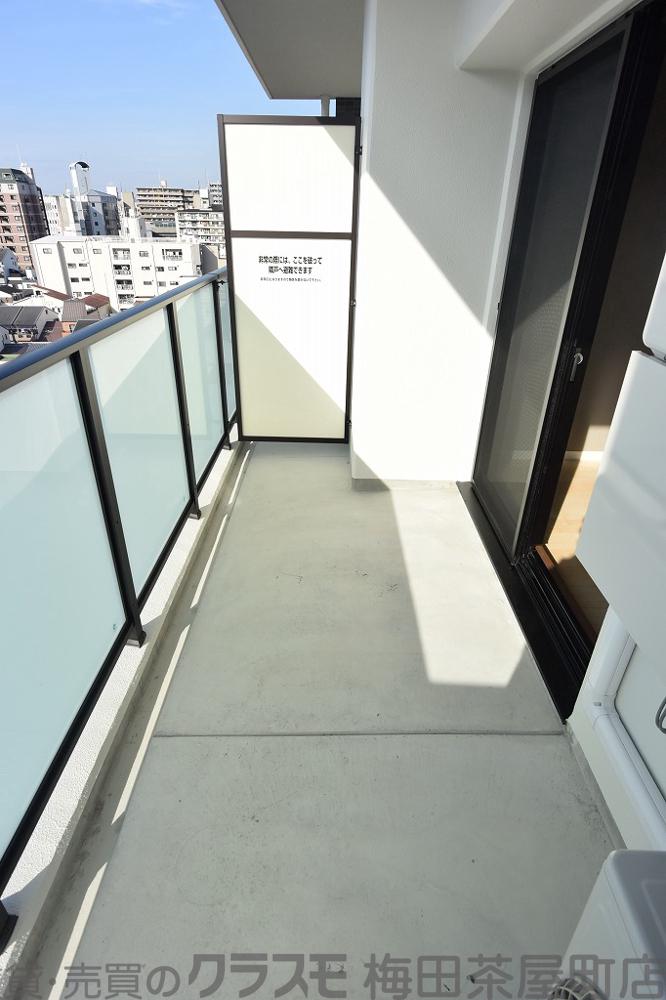 21/30 バルコニー