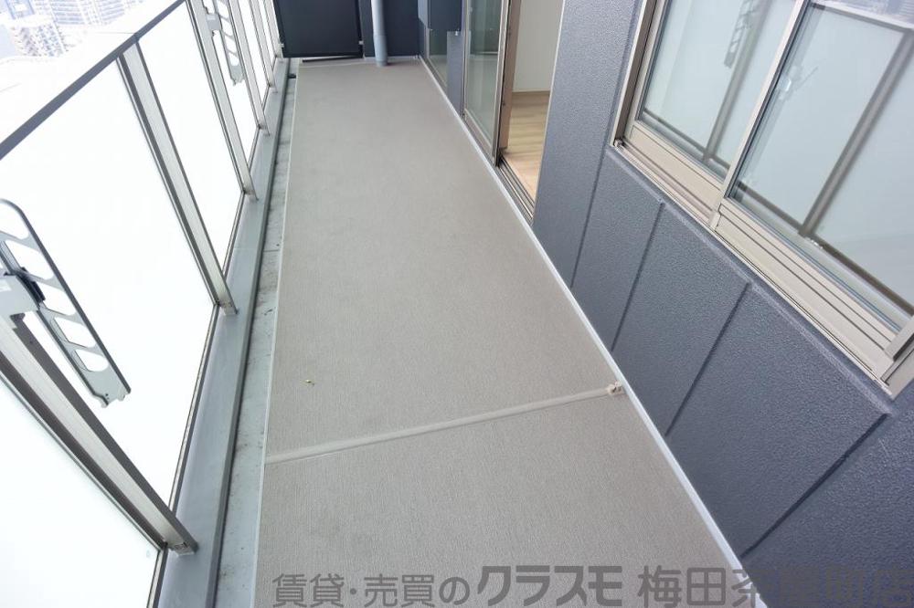 26/30 バルコニー