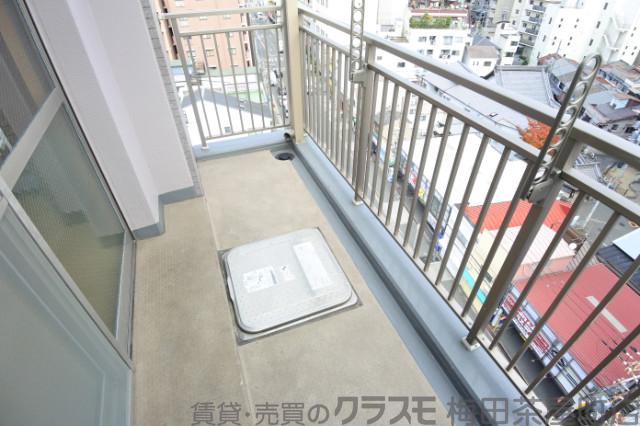 21/30 バルコニー