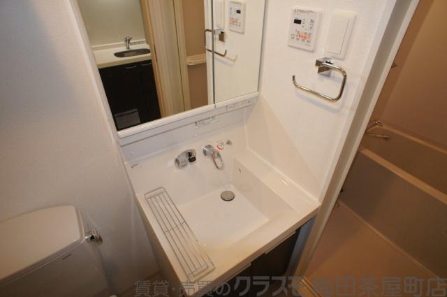 19/30 洗面