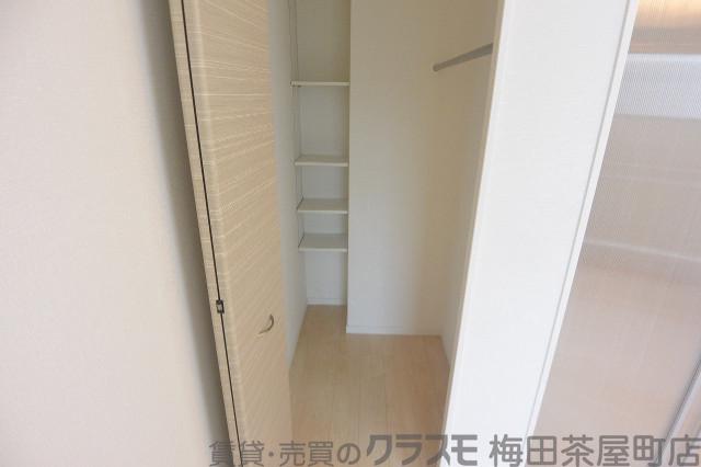 13/30 収納