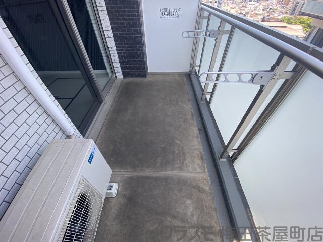 21/30 バルコニー