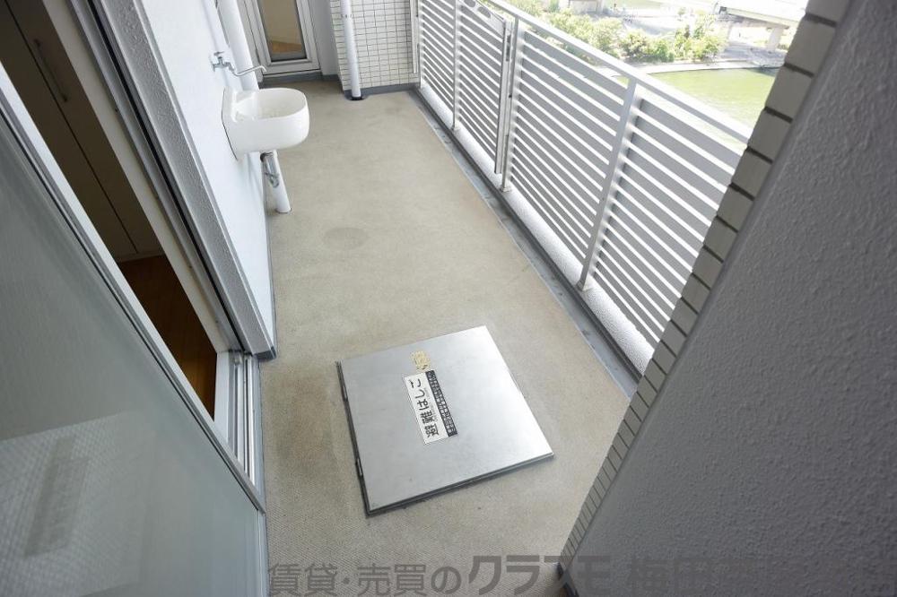 15/30 バルコニー