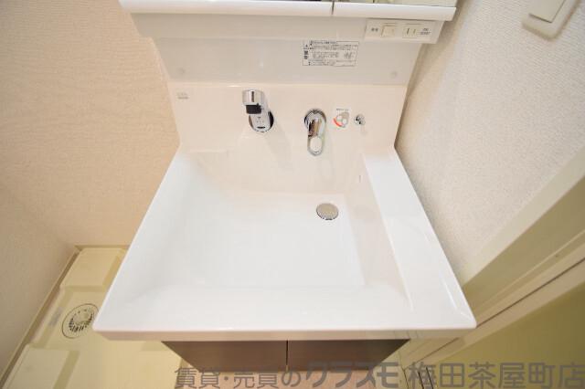 13/30 洗面