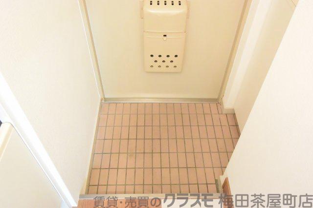 14/30 玄関