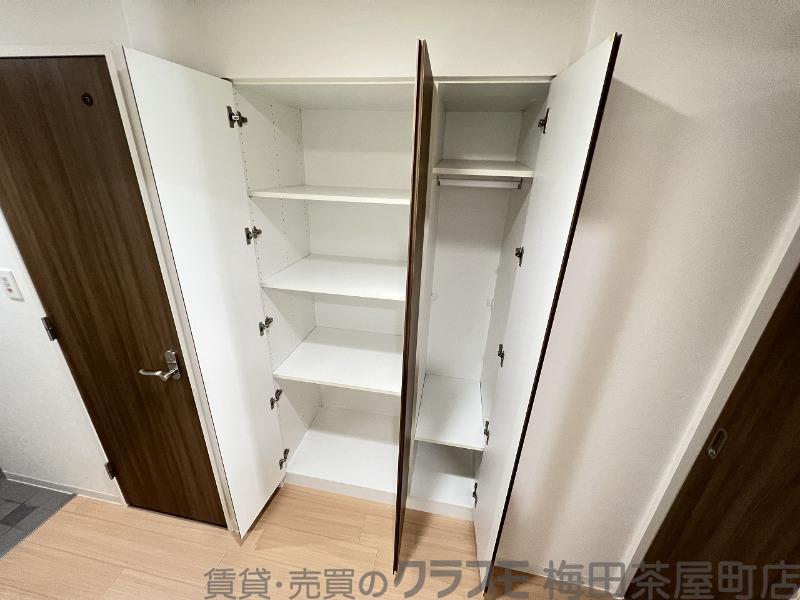 13/30 玄関