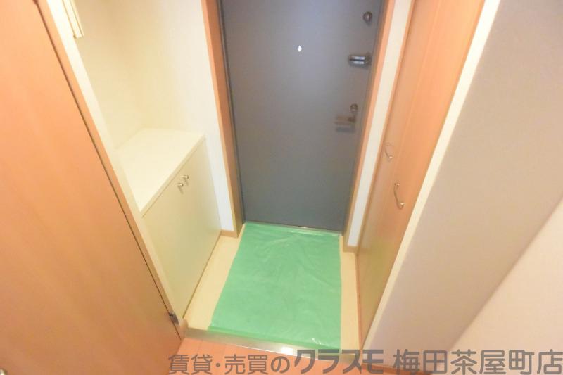 14/25 玄関
