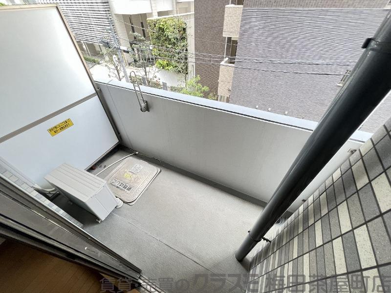 21/30 バルコニー