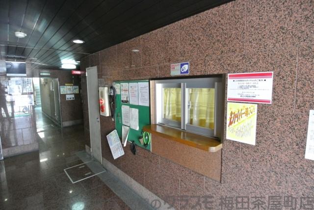 15/15 エントランス