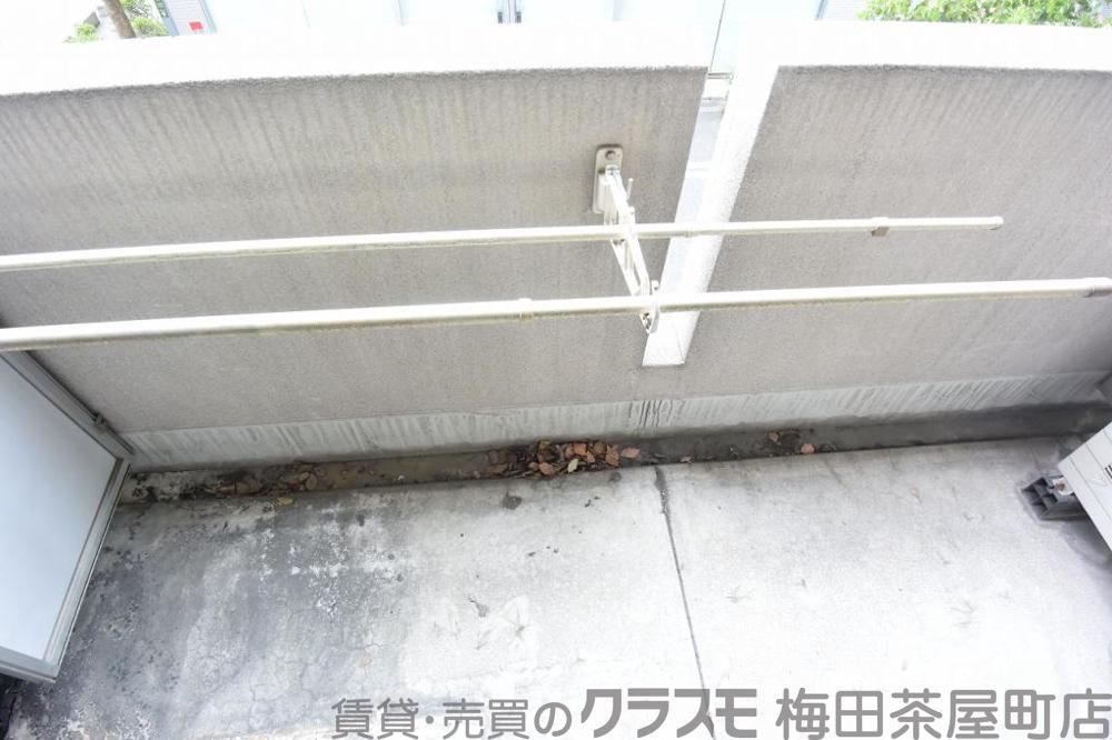 21/30 バルコニー