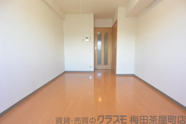 13/30 寝室