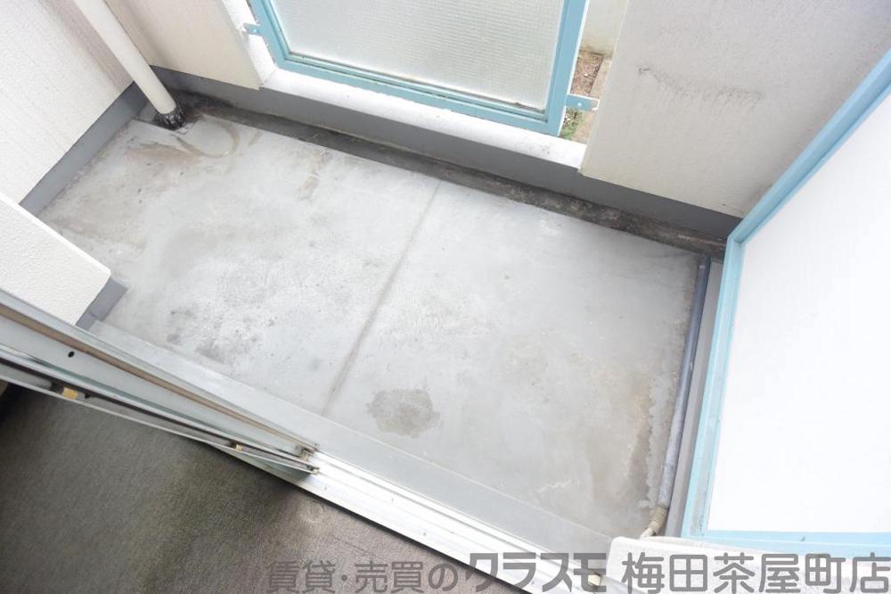 21/30 バルコニー