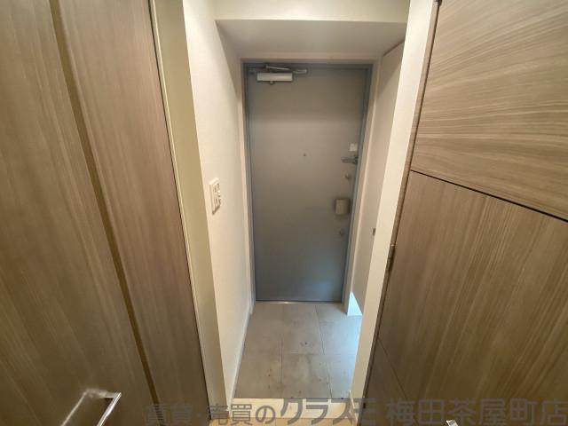 14/30 玄関