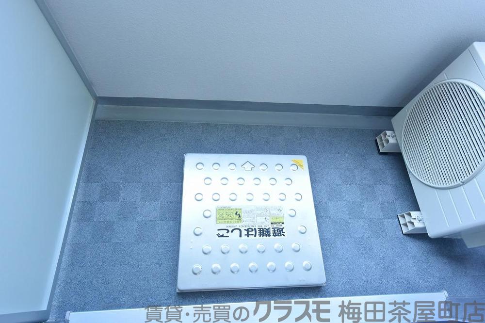 20/30 バルコニー