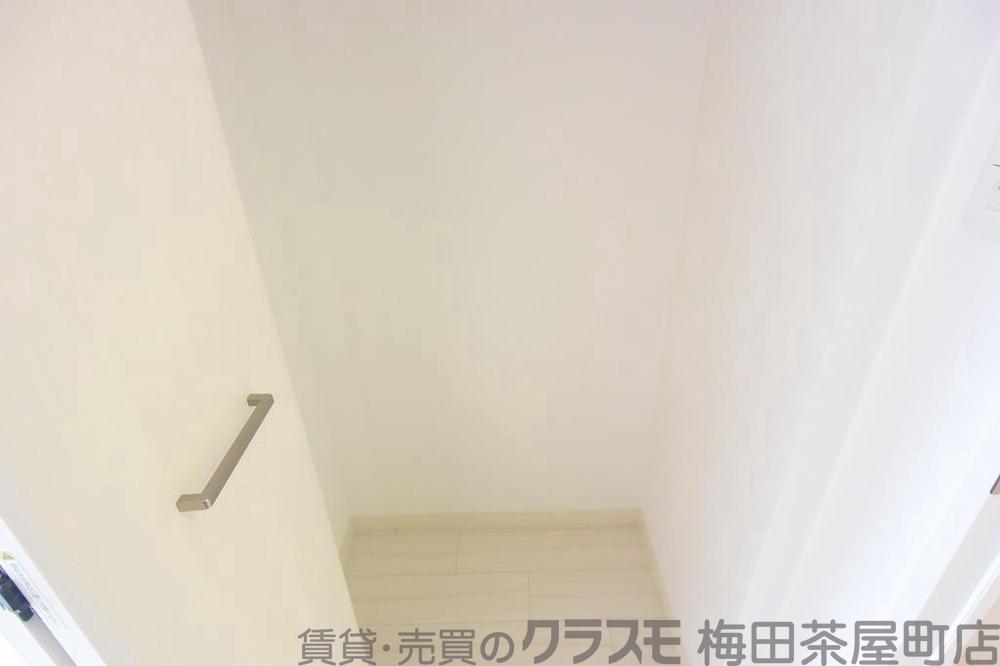13/30 収納