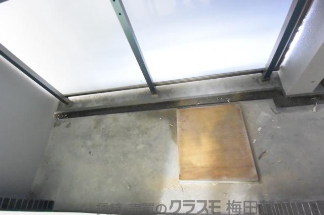 21/30 バルコニー