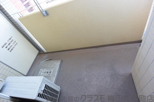 23/30 バルコニー