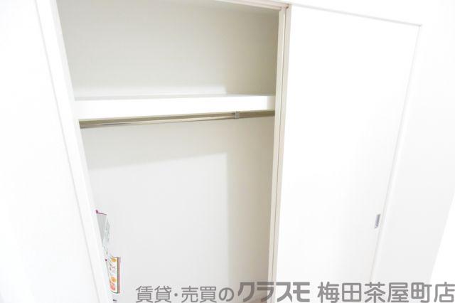 13/30 収納
