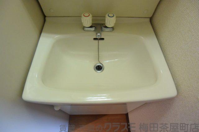 19/30 洗面