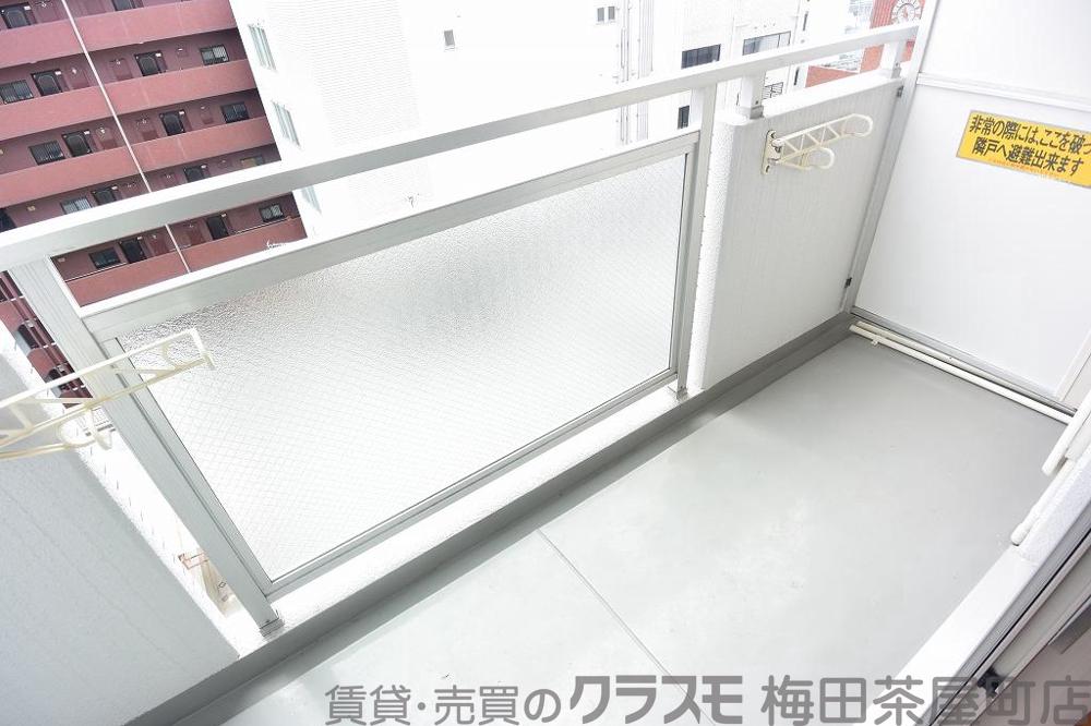 21/30 バルコニー