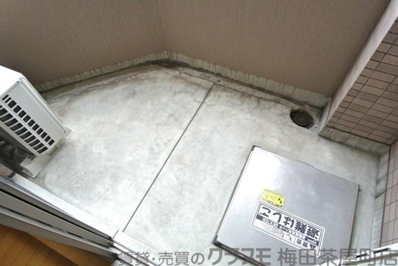 20/30 バルコニー