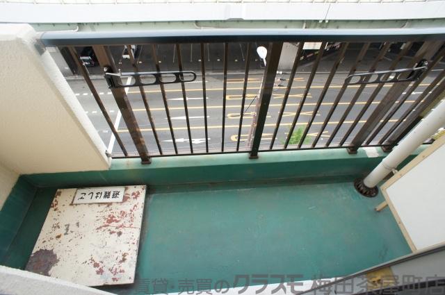 14/15 バルコニー