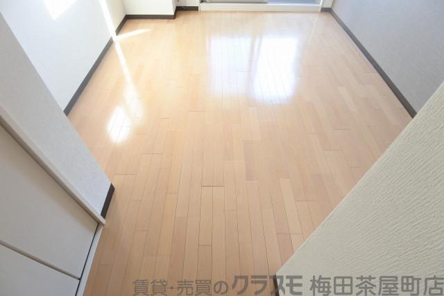 14/30 寝室