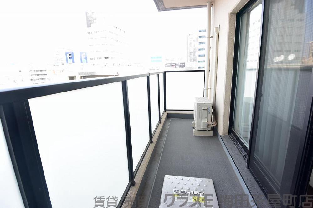 20/30 バルコニー